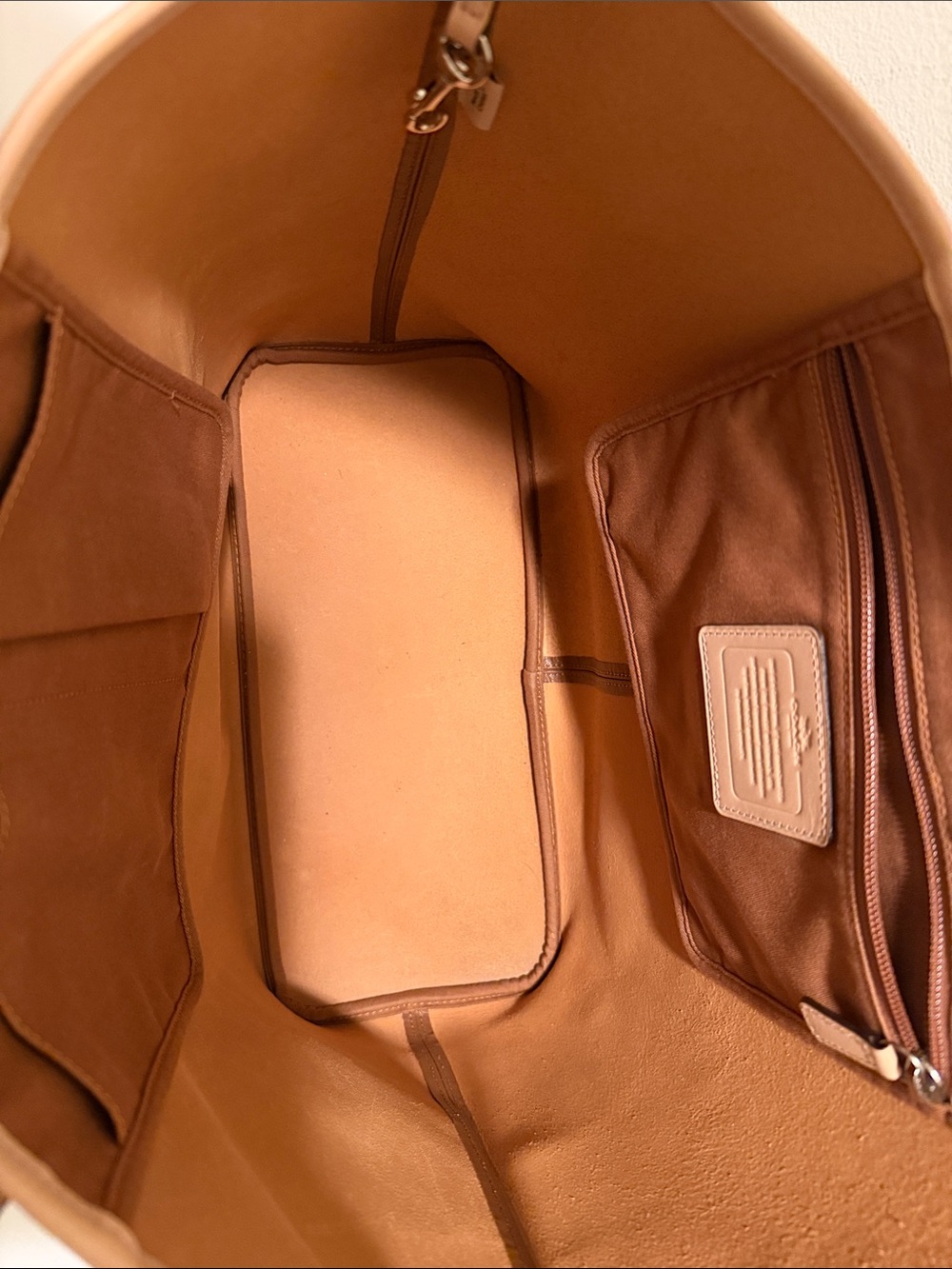 Coach Metro Horse Carriage Brown Leather Tote with Logo - Picture 4 of 12